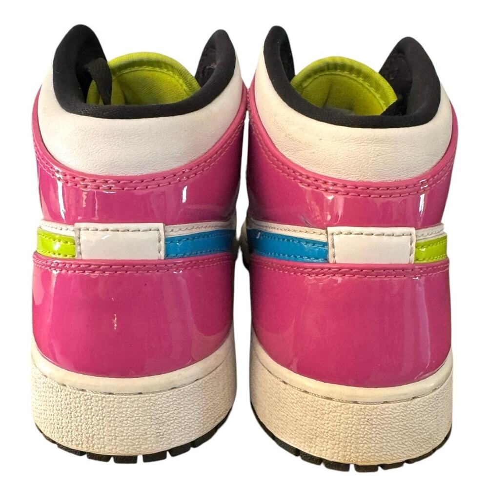 Nike Air Jordan 1 Mid Top SE Cyber Active Fuchsia 2020 5.5Y / womens 7 Athletic - Picture 12 of 14